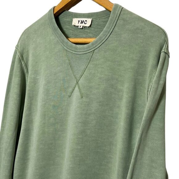 Welcome to my closet! I'm sorry but this item has sold and is not available. - Picture 3 of 9